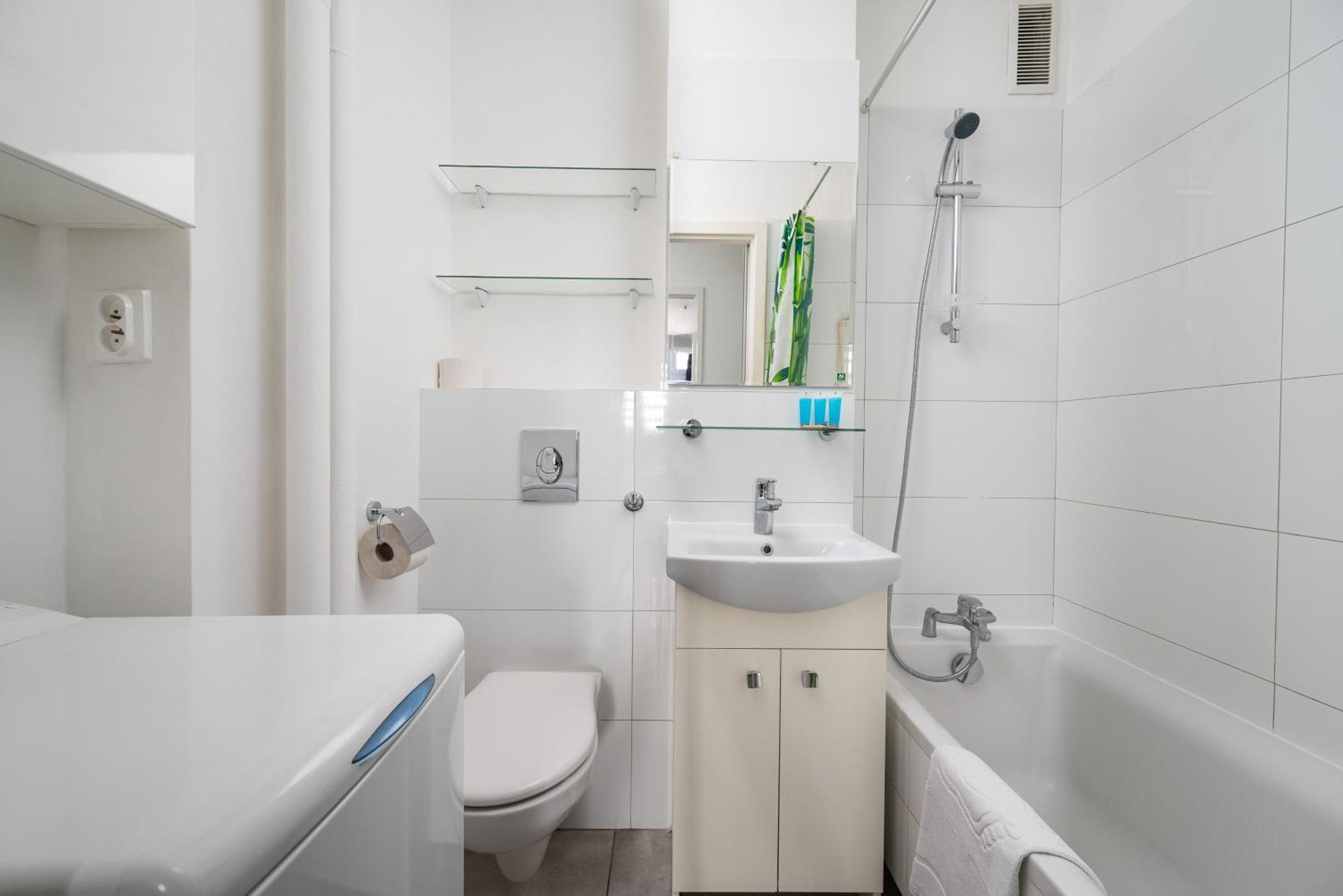 Grzybowska Blue City Centre Apartment Varsóvia Exterior foto